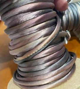 Tubo de satén de seda 1/8" sesgo teñido a mano 1 yarda hecho en EE. UU. terazzo - Imagen 1 de 3