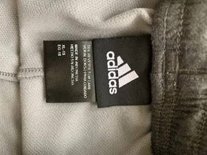 Boys Adidas Pant - Picture 1 of 3