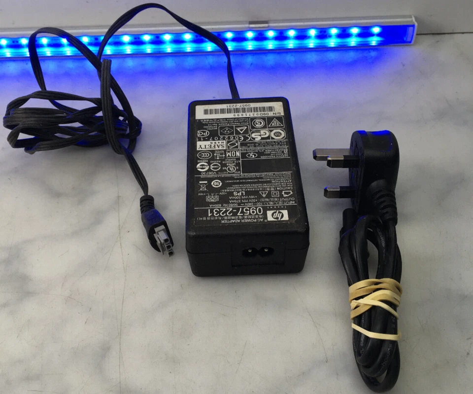HP 0957-2231 Adapter  for Printer 16V 500mA 32V 375mA with cable  UK plug #204 - Image 1 of 1