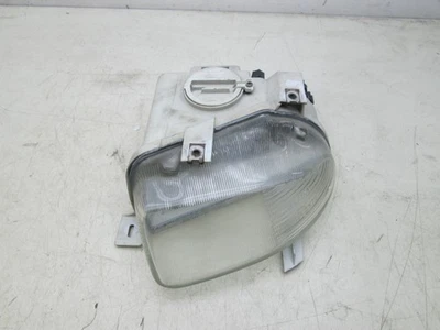Volvo 960 S90 V90 95-98 Right Front Fog Light 9171064 (USED) - Image 1 of 3