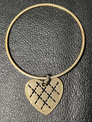 "BRAZALETE BRAZALETE REBECCA TONO DORADO TEJIDO DE CESTA CORAZÓN HECHO EN ITALIA 2-1/2"" D" Foto 1 de 4
