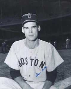 FOTO 8X10 AUTOGRAFIADA FIRMADA POR DICK SISLER RED SOX CON CERTIFICADO DE AUTENTICIDAD - Imagen 1 de 1
