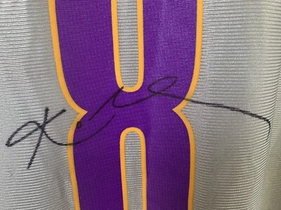 Camiseta KOBE BRYANT Majestic 2002 NBA ALL STAR WEST #8 TAMANHO XL autografada AUTO  - Imagem 1 de 4
