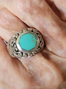 Vintage Sterling DOME SCROLLED RING. OCTOGON Bezel Set TURQUOISE STONE Size 7 - Picture 1 of 9