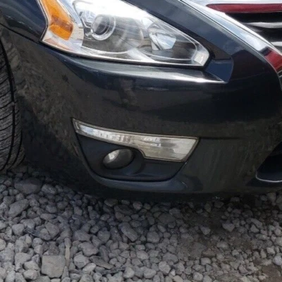 Nissan Altima Sedan : 2013, 2014, 2015, Right Passenger Park/Turn Signal Light - Image 1 of 4