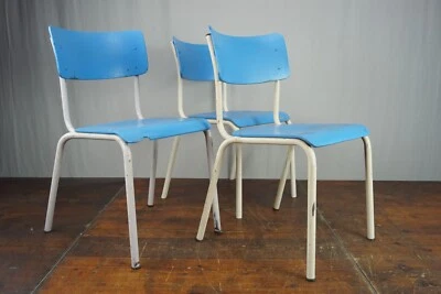 Silla de comedor apilable de tubo de acero de diseño silla de madera contrachapada vintage años 70 1/3 Foto 1 de 4