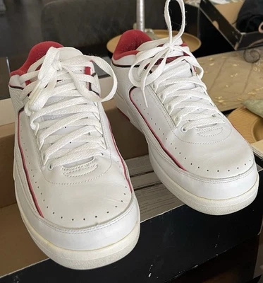 Nike Air Jordan 2 Retro Bajo Blanco Rojo Universitario 2004 (309837-101) Hombre’s Talla 11 Foto 1 de 4