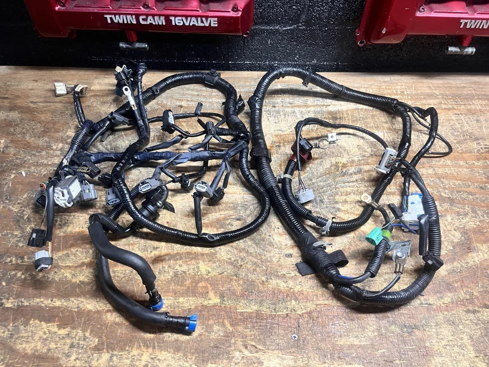 2006-2008 Mazda Miata MX-5 2.0L Automatic Wire Harness W/ Battery Sub Harness - Image 1 of 4