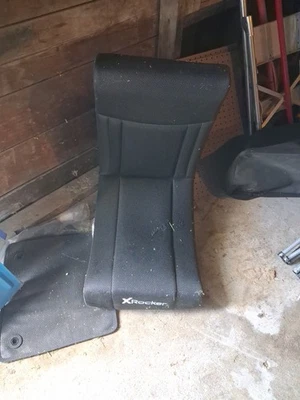 Silla Gaming Plegable X Rocker Audio Negra Sonido Envolvente Foto 1 de 4