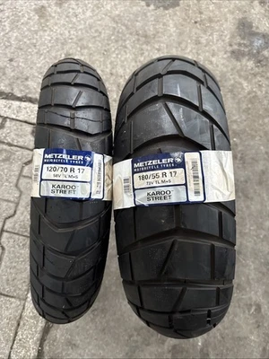 OFFERTA COPPIA GOMME NUOVE 180/55-17 120/70-17 METZELER KAROOSTREET DOT 2020 - Imagen 1 de 2