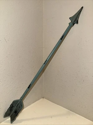 Southwestern Cast Metal Arrow Wall Hanging Décor in Rustic Antique Turquoise - Image 1 of 4