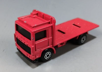 1981 Matchbox Superfast MB20 Volvo Container Truck Red Diecast - Image 1 of 4