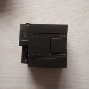 1PC USED 6ES7 211-0AA22-0XB0 6ES7 211-0AA22-0XB0 FAST Delivery #E3 - Picture 1 of 4