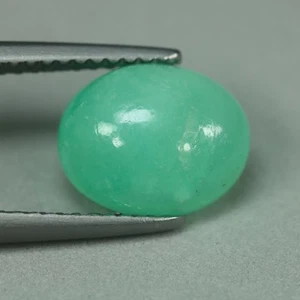 2.55 Cts_Loose Stone_100 % Natural Colombian Bright Green Emerald Cabochon - Picture 1 of 3