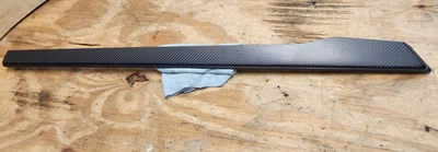 Panel de moldura de puerta trasera derecha OEM moldura de fibra de carbono Tesla modelo X 1036081-11-A Foto 1 de 4