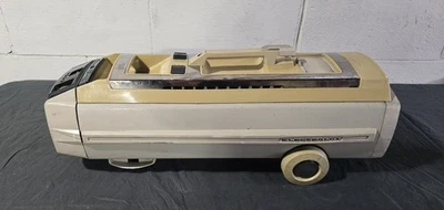 Aspiradora de bote Electrolux modelo L vintage beige cromo mediados de siglo Foto 1 de 4