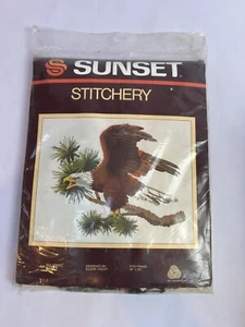 Sunset Stitchery Crewel Embroidery MAJESTIC EAGLE #2555 16x 20 Vintage 1983 NEW - Picture 1 of 4
