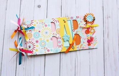 álbum de recortes para bebê menina, livro de memória para bebê, presente para chá de bebê, livro de visitas para bebê - Imagem 1 de 4