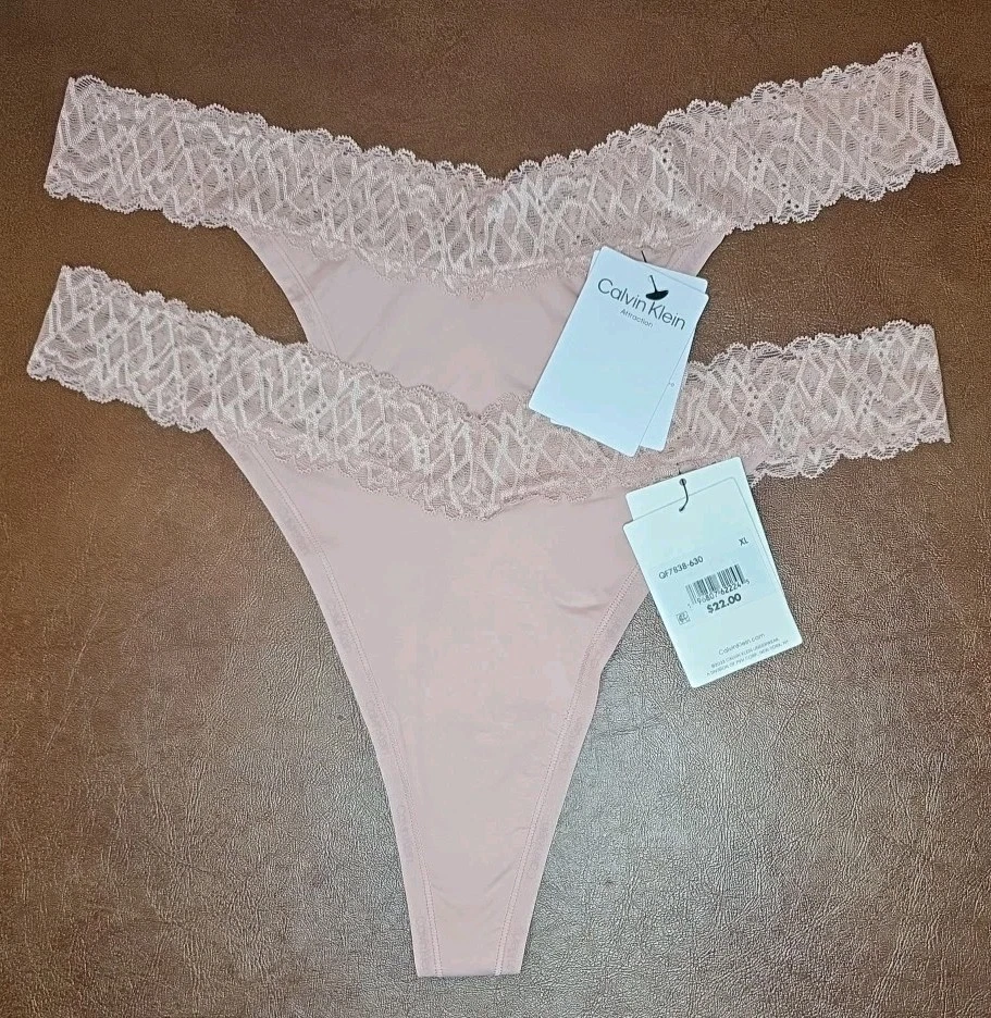 Tanga de encaje elástico suave XL rosa Calvin Klein para mujer 2 pares Foto 1 de 4