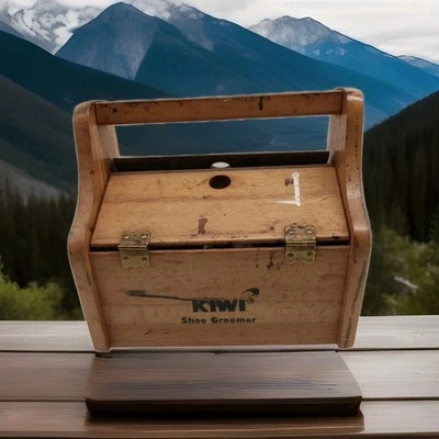 Antiga caixa de madeira Kiwi Shoe Shine com polimento e acessórios EUA aparência de leitura muito usada! - Imagem 1 de 4