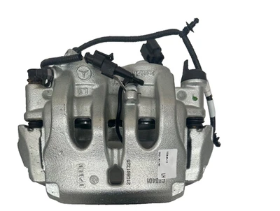 PINZA DE FRENO DELANTERA IZQUIERDA OEM COMPATIBLE CON MERCEDES-BENZ SPRINTER W907 A9074211900 Foto 1 de 4