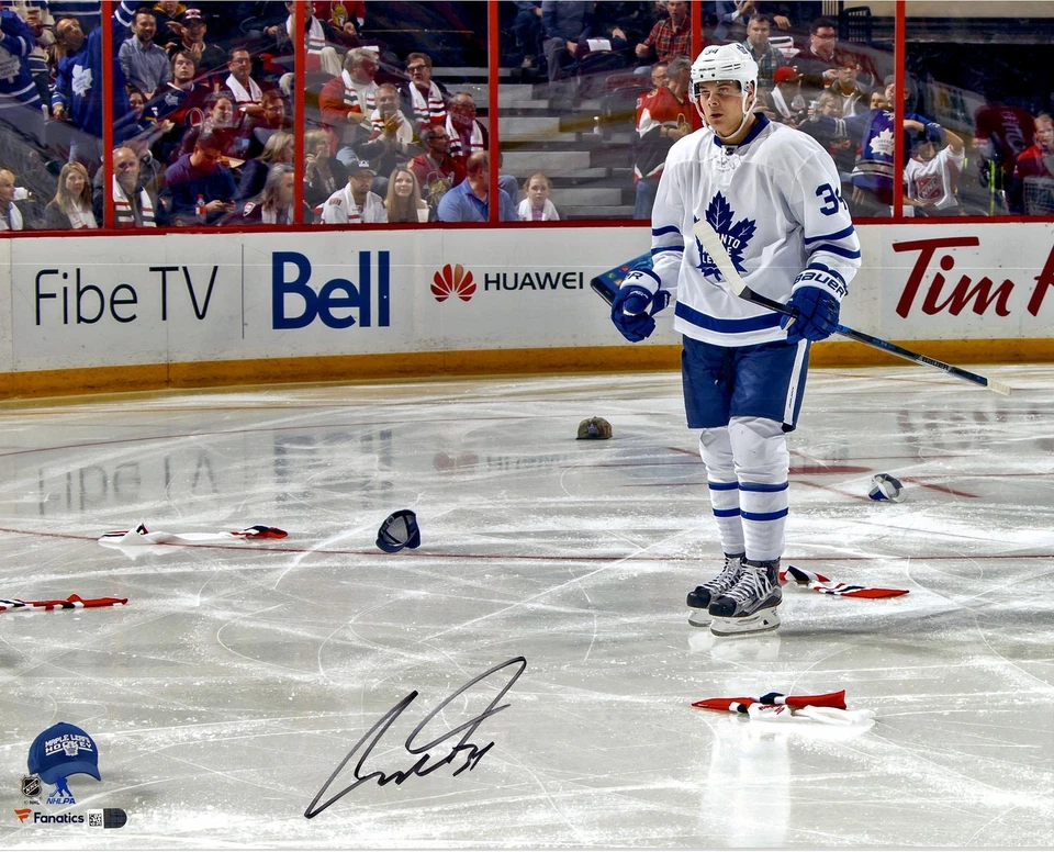 Auston Matthews Toronto Maple Leafs Signed 16x20 First NHL Hat Trick Photo - Image 1 of 1