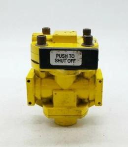 Norgren C0030C Pneumatic Solenoid Valve - Picture 1 of 6