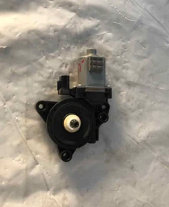 2019 KIA OPTIMA S Rear Windshield Wiper Motor Passenger Right Side RH OEM Sedan - Picture 1 of 23