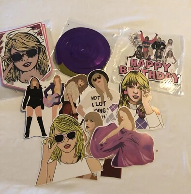 Decorações de festa de aniversário Swiftie Taylor Swift: banner feliz e redemoinhos pendurados - Imagem 1 de 4