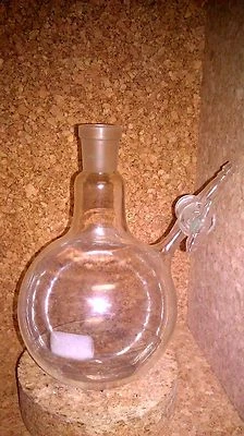 SCHOTT DURAN Glass 500mL Nitrogen Round Bottom Schlenk Flask Valve 29/32 JNT - Image 1 of 4