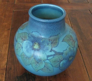 Rookwood vase 1927, Louise Abel, 7.5" shape 2969, double vellum, ex-Rago - Picture 1 of 11
