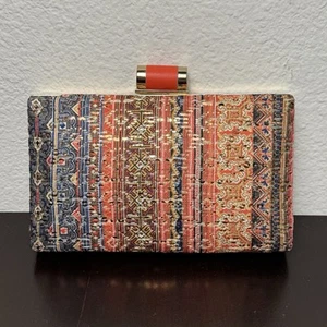 Sondra Roberts Clutch Chain Strap Box Coral 8x5x2 243384 - Picture 1 of 8