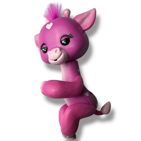 WowWee Fingerlings ~ BFF Meadow ~ Baby Giraffe ~ Interactive Toy - USED