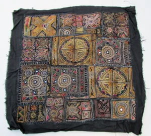 Kutchi indisch bestickt Patchwork Wandbehang 24" quadratisch schwarz Vintage - Bild 1 von 5