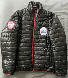 NBA Philadelphia 76ers 2012 Logo Puffer Zip-Up Jacket Black/Red Mens L EXC - Picture 1 of 5