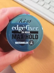 Fijador Kiss Edge 24 horas Max Hold sandía 1,01 oz nivel de retención 7 - Imagen 1 de 8