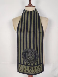 Versace genuine vintage patterned Green wool winter Scarf Scarves - Picture 1 of 4