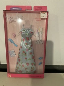 2000 Barbie Fashion Avenue Charm Bed of Roses Satin Nightgown VHTF #25702 NEW - Picture 1 of 2