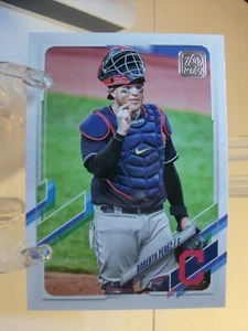 2021 Topps Baseball Card #34 Roberto Perez (206) - Picture 1 of 2