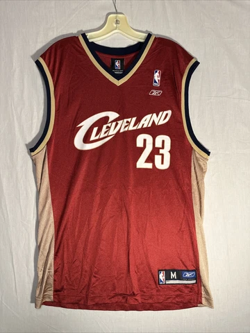 Reebok Cleveland Cavaliers Lebron James NBA Basketball Jersey Size Men's Medium Cover
