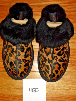 Zapatilla UGG Scuffette II Panther Print Butterscotch para mujer EE. UU. 8-9 ¡NUEVA EN CAJA! Foto 1 de 4