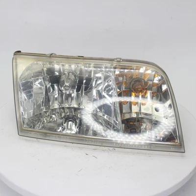 2001 Ford Crown Victoria правая рука фары в сборе номер детали - 114-00520CR - Изображение 1 из 4