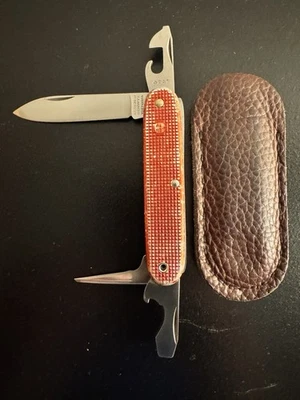 Navaja suiza Victorinox de colección Alox Red Elsener Soldier 1964w cuero antideslizante  Foto 1 de 4