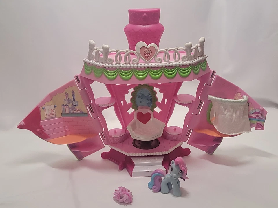 My Little Pony La Ti Da-Hair & Spa Playset With Pony And 2 Wigs  - Image 1 of 4