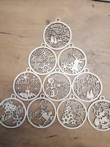 Geschenkanhänger Weihnachten personalisiert,Weihnachtskugel mit Namen, HolzKugel - Bild 1 von 11