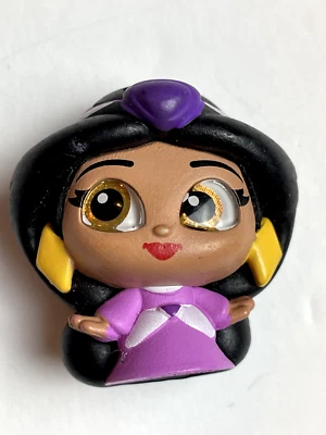 Disney Doorables Lote Mixto de 9, Jazmín Exclusivo, Meeko, Reina de Corazones, etc. Foto 1 de 4