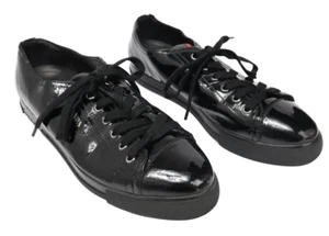 Chaussures Prada Femme (EU) 38 Noir Émail Brillant Basse Lacée Sneakers - Picture 1 of 16