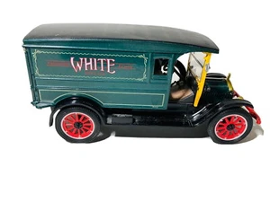 Signature 1920 White Delivery Van -1:33 -GREEN- 6” Long - Picture 1 of 8