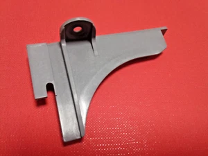 Whirlpool/Indesit 482000021990 C00260213 WINKELEISEN SX -LINKS- Geschirrspüler - Bild 1 von 2