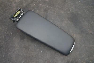 Console central tampa compartimento traseiro apoio de braço capa 83755500 fabricante de equipamento original Ferrari FF 2014 - Imagem 1 de 3